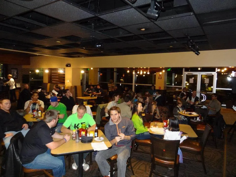 The crowd is anxious to get the geo-trivia started