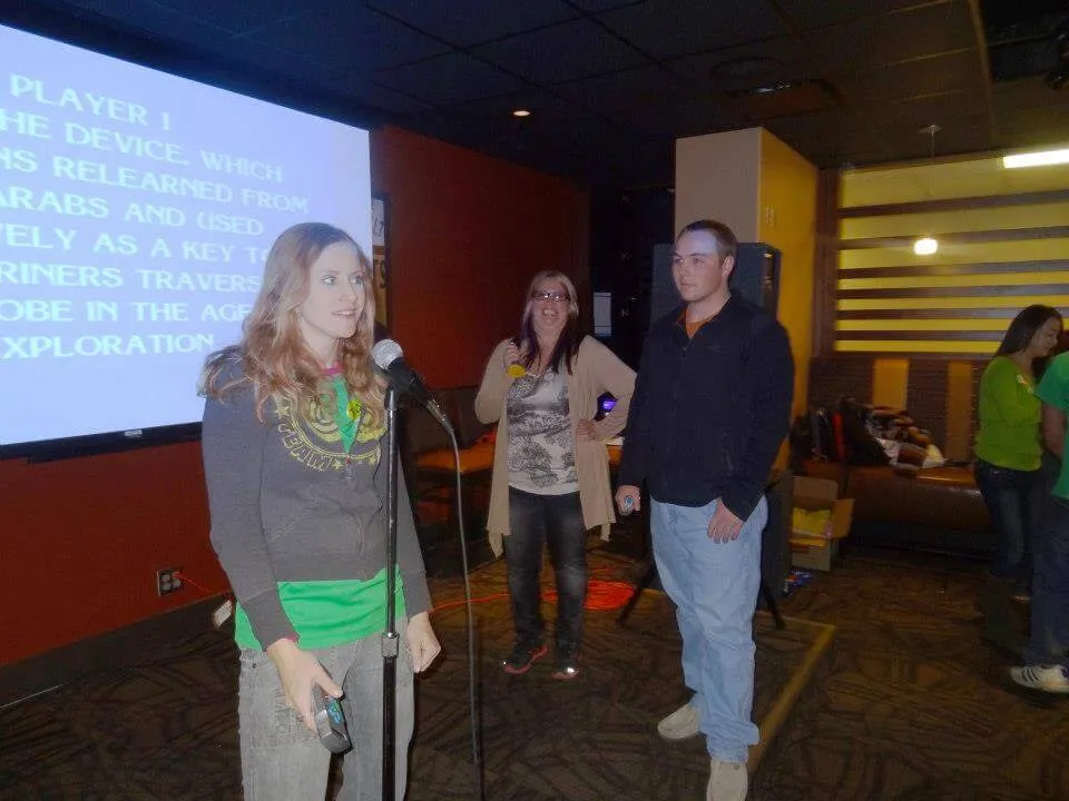 Kami quizzing on tough geotrivia.